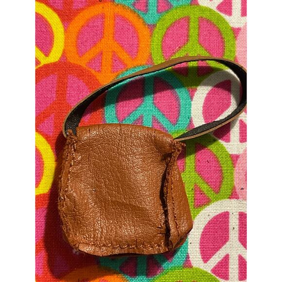 Bratz Yasmin Xpress It Doll Purse Rust Circle on Front #14 - Picture 4 of 4